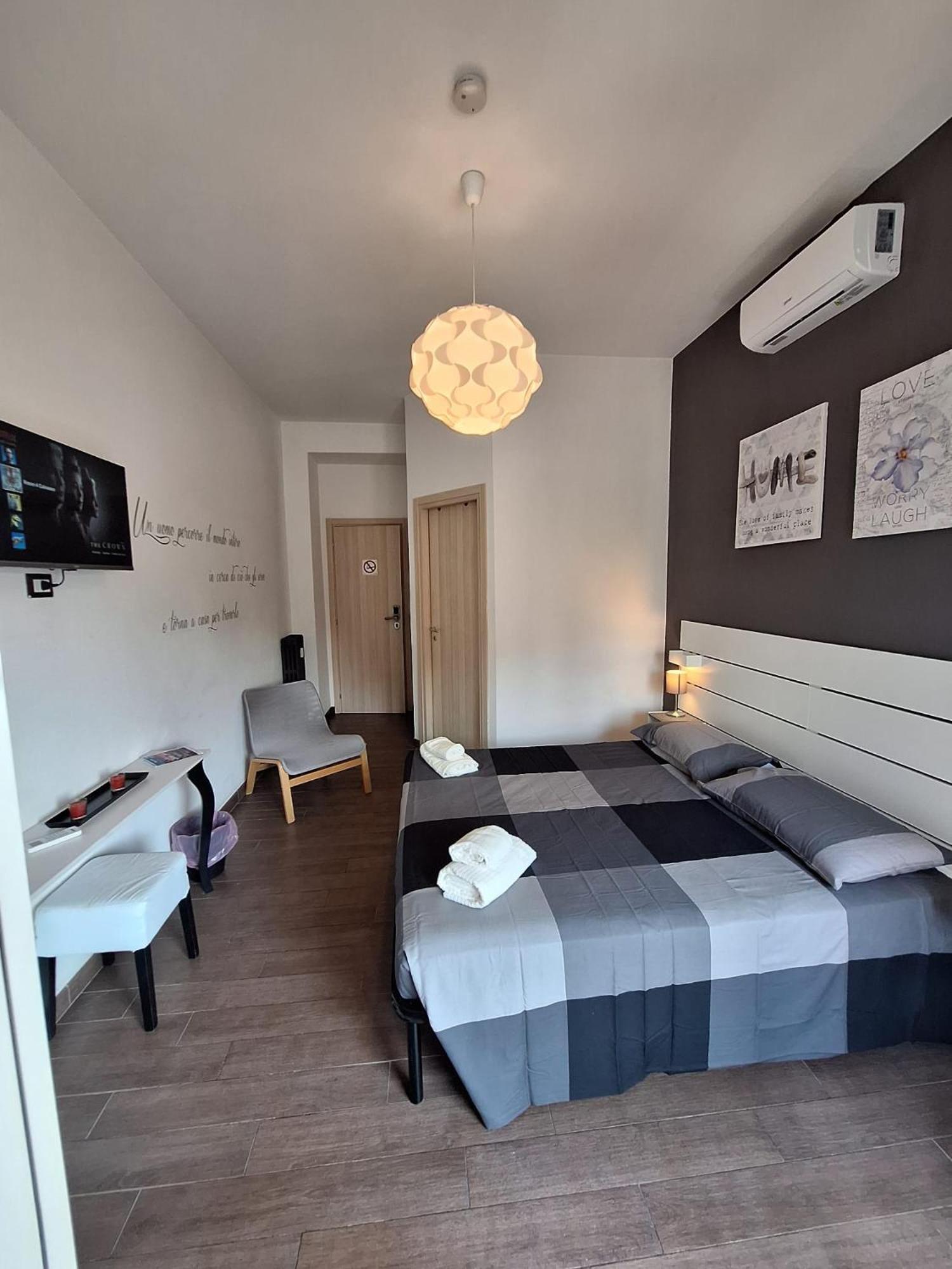 Roma Trastevere Holiday Экстерьер фото